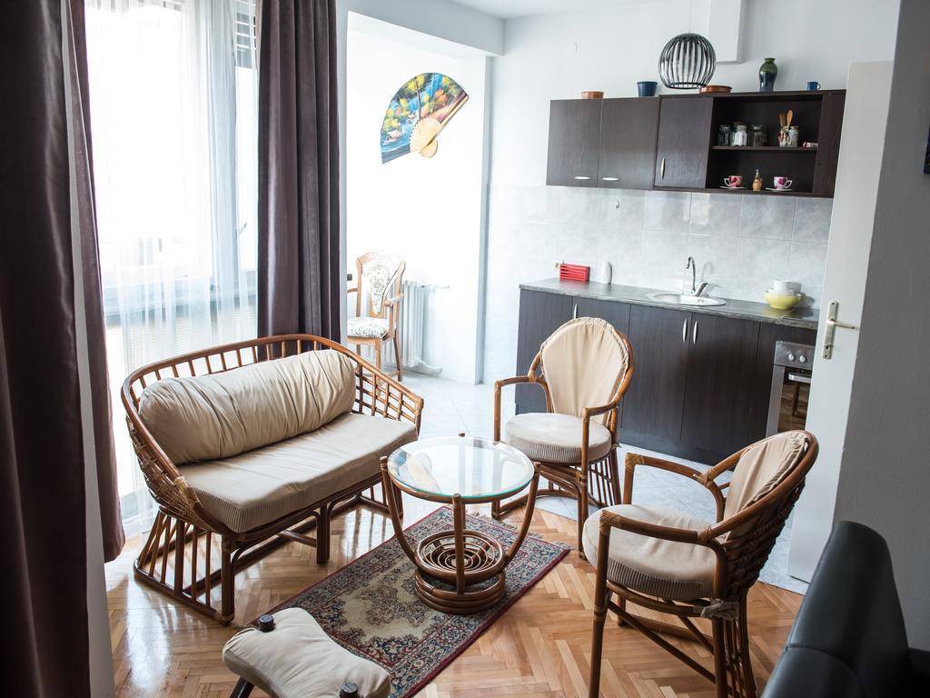 Apartment Marshall Resavska Белград Номер фото